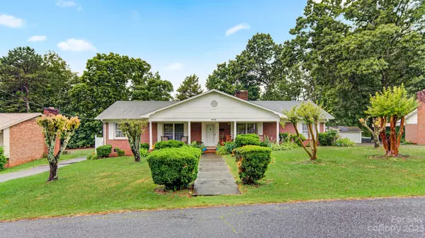 842 7th ST SE,  Hickory,  NC 28602