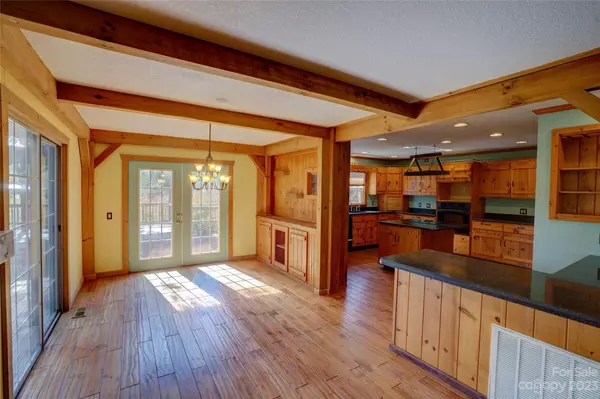 Bryson City, NC 28713,1644 West Deep Creek RD