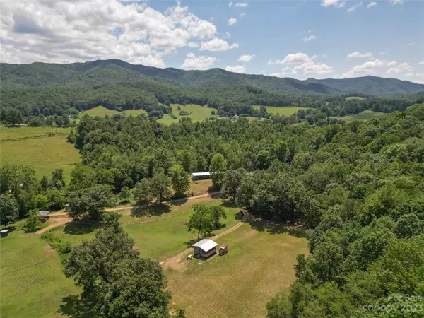 Hot Springs, NC 28743,330 Mine Hollow RD