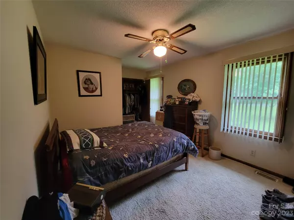 Albemarle, NC 28001,507 Anderson RD