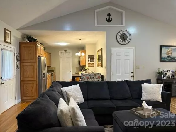 Statesville, NC 28625,130 Fairgate DR