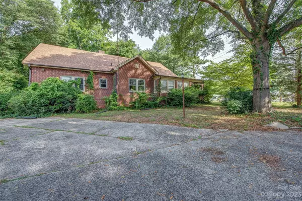 Gastonia, NC 28054,1203 New Hope RD