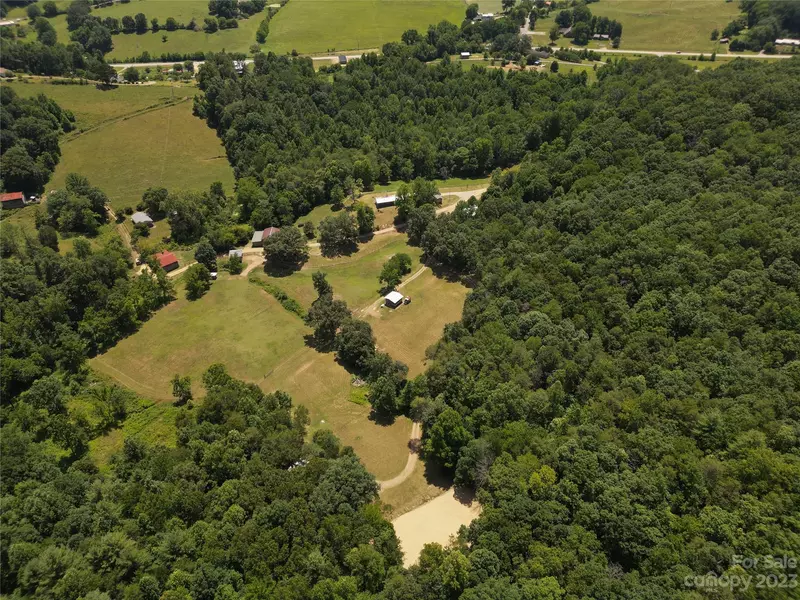 330 Mine Hollow RD, Hot Springs, NC 28743