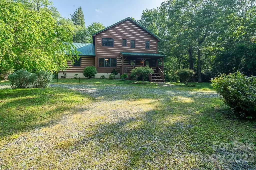 Boone, NC 28607,312 Blueberry LN