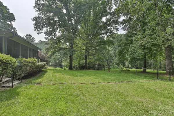 State Road, NC 28676,190 S Hemlock LN