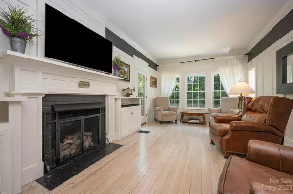 Rutherfordton, NC 28139,201 W 6th ST