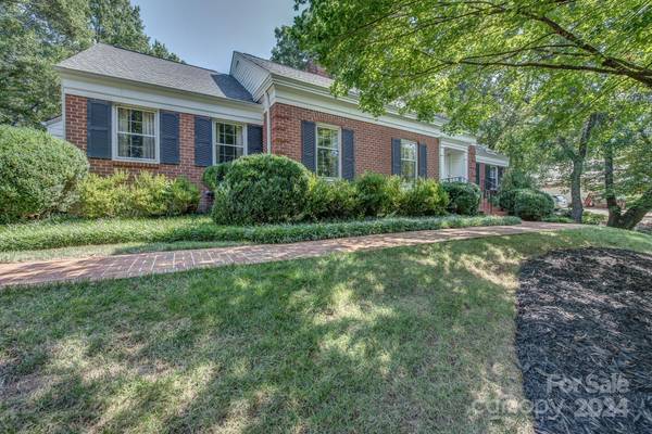 2524 Fairfax DR,  Gastonia,  NC 28054