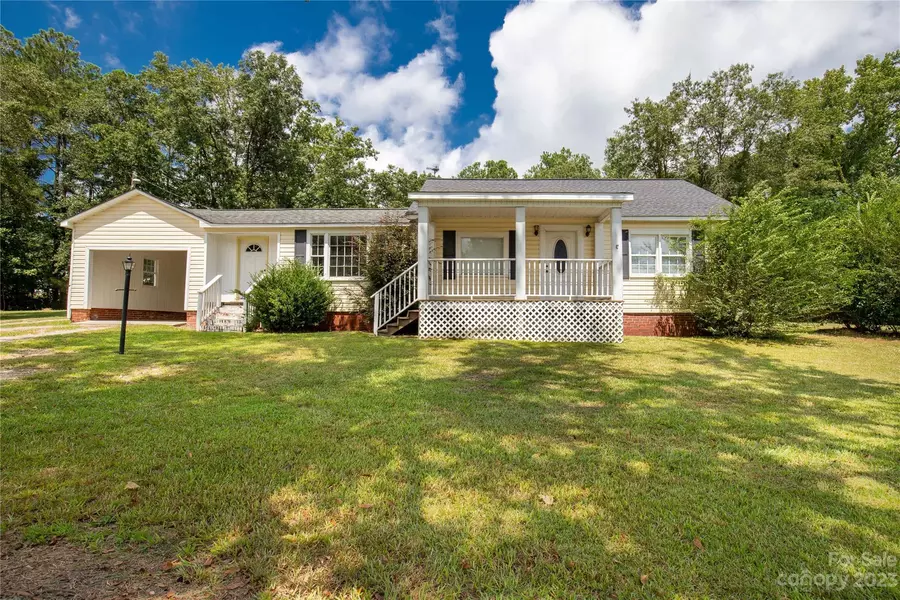 5978 Gold Mine HWY, Kershaw, SC 29067