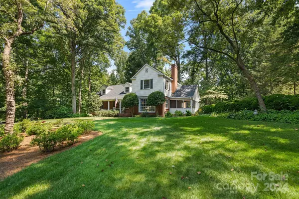 Mooresville, NC 28115,539 W Lowrance AVE