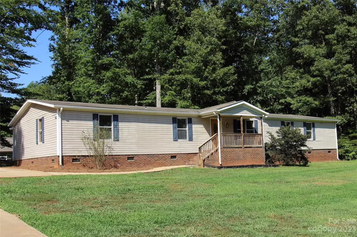 Troutman, NC 28166,157 Magic Forest DR