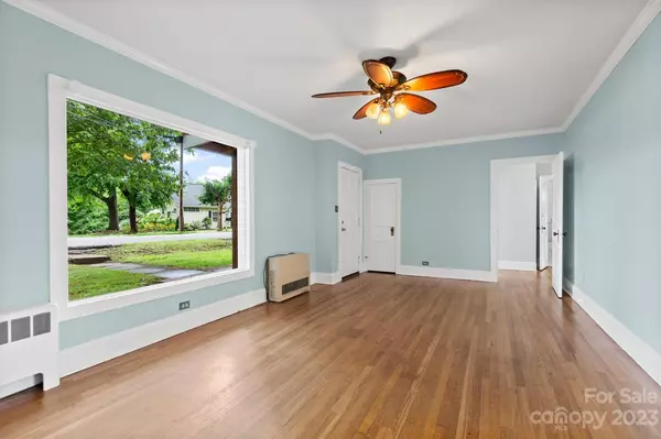 Mars Hill, NC 28754,609 Bailey ST