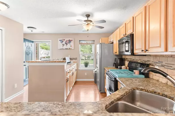 Rock Hill, SC 29732,1390 Walnut Hill DR