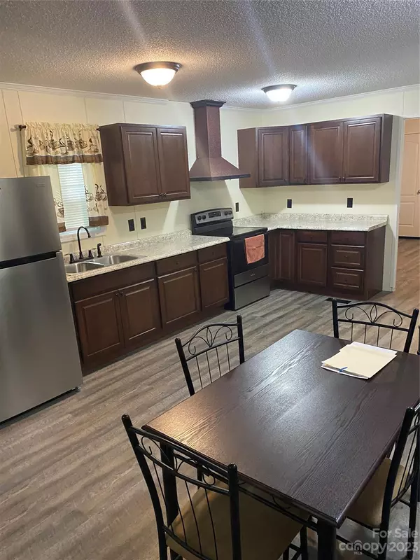 Vale, NC 28168,3531 S Bridle Path DR S #4