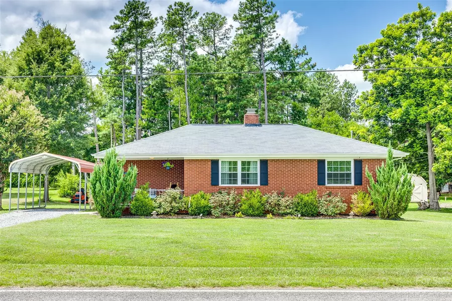 439 Baxter RD, Cherryville, NC 28021