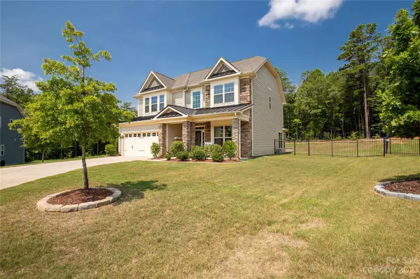 Fort Mill, SC 29715,724 Laurel Oaks CT