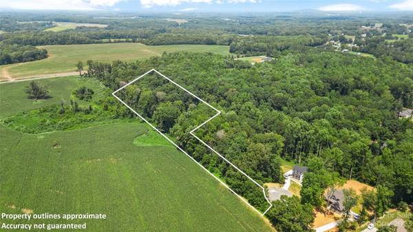 295 Torrington DR, Mt Ulla, NC 28125