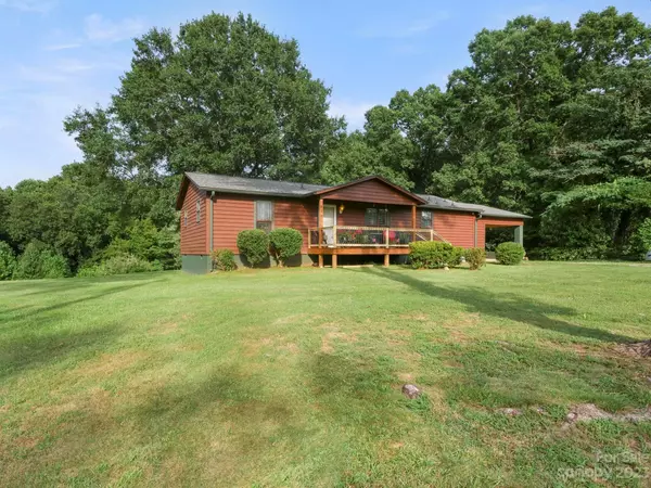 420 Thermal View DR, Tryon, NC 28782