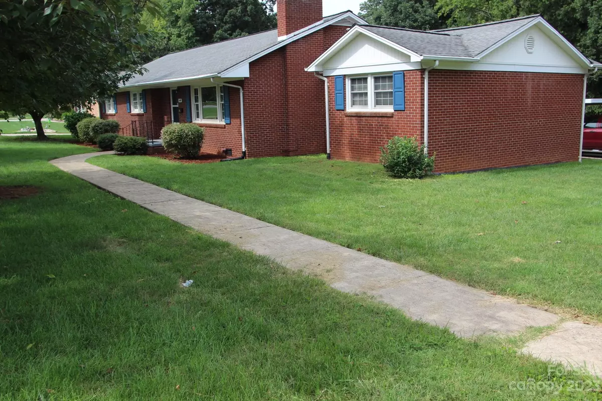 Gastonia, NC 28054,401 Armstrong Park RD