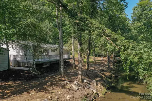 Lake Lure, NC 28746,105 Harper Valley LN