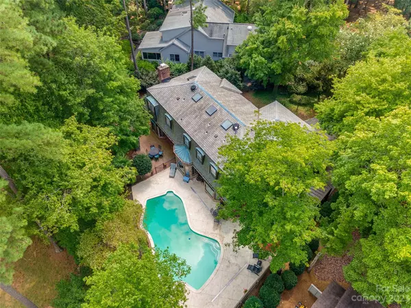 Lake Wylie, SC 29710,14 Wood Hollow RD