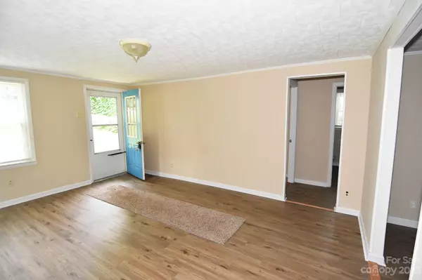 Taylorsville, NC 28681,193 4th ST NE