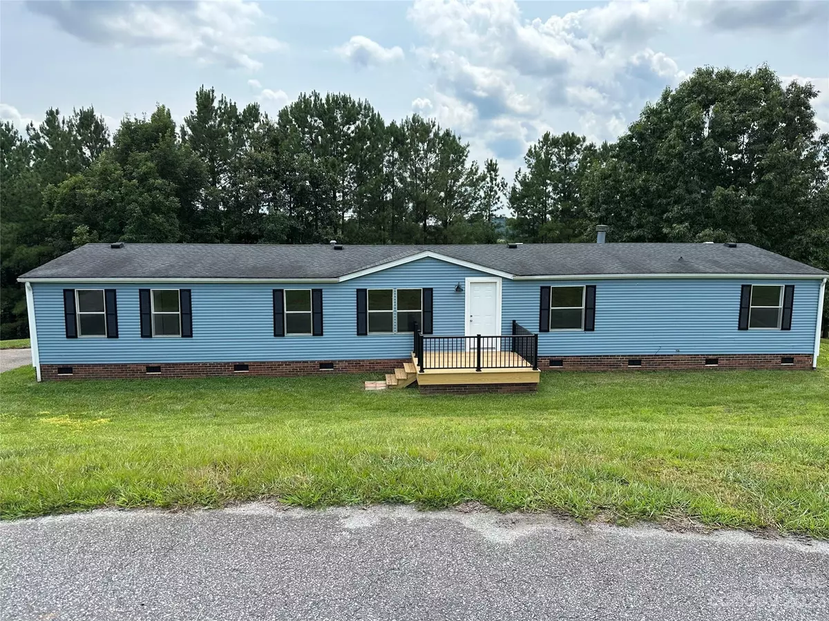 Granite Falls, NC 28630,5426 Pembrooke DR