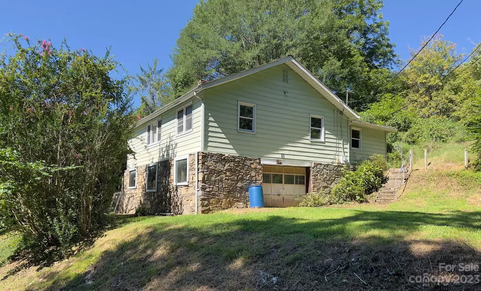 8 & 12 Lunsford RD, Asheville, NC 28805