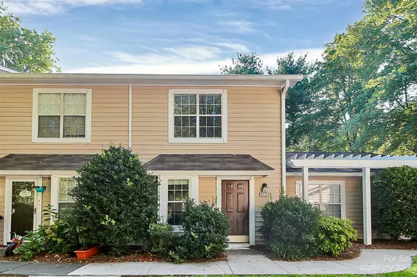 705 Heritage Pkwy, Fort Mill, SC 29715