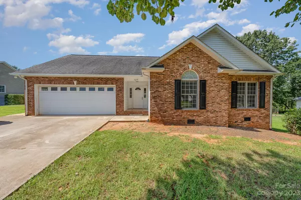 5079 Mill Pond DR, Conover, NC 28613