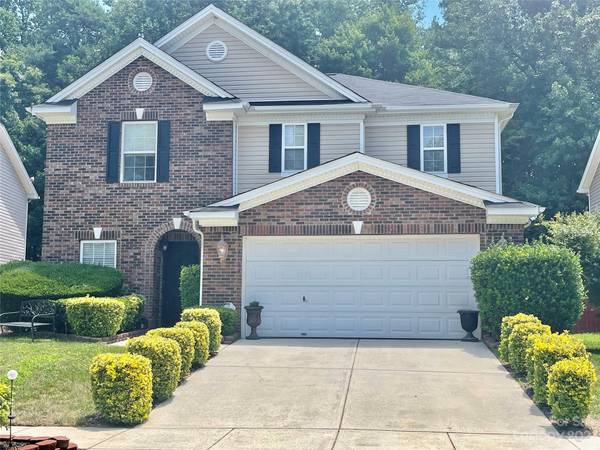 14014 Pinyon Pine LN, Charlotte, NC 28215