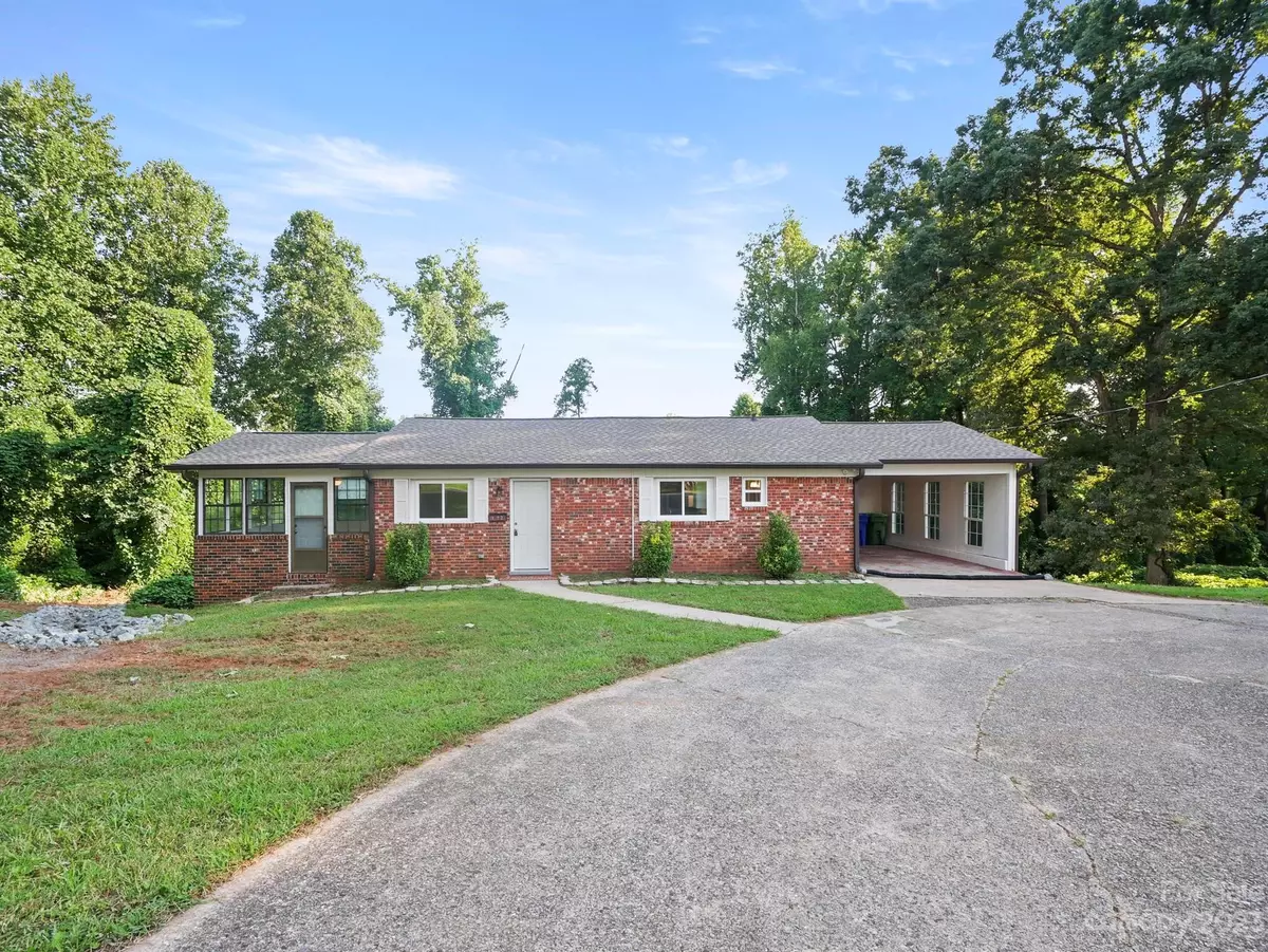 Spindale, NC 28160,172 Duncan ST