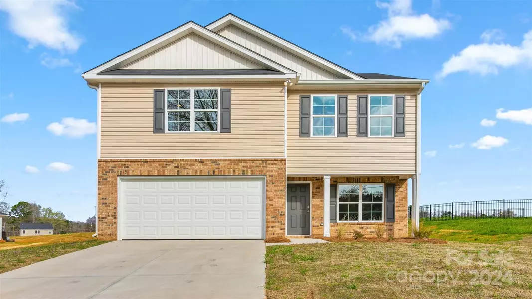 918 Hickory Point DR, Lexington, NC 27292