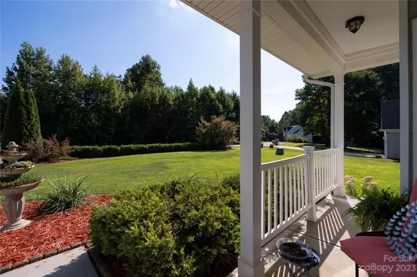 Mooresville, NC 28115,118 Shepherds Bluff DR