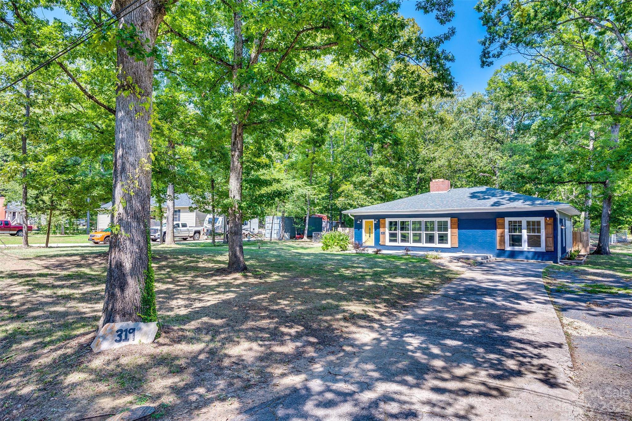 York, SC 29745,319 Simrill AVE
