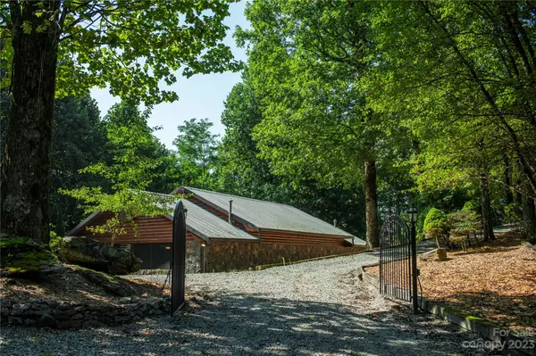 Rosman, NC 28772,902 & 921 Indian Camp Mountain RD