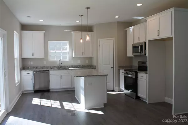 Marshville, NC 28103,418 Perry LN