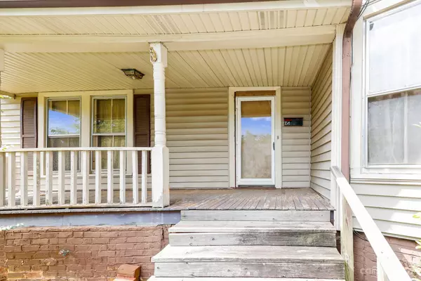 Rutherfordton, NC 28139,158 Pine ST