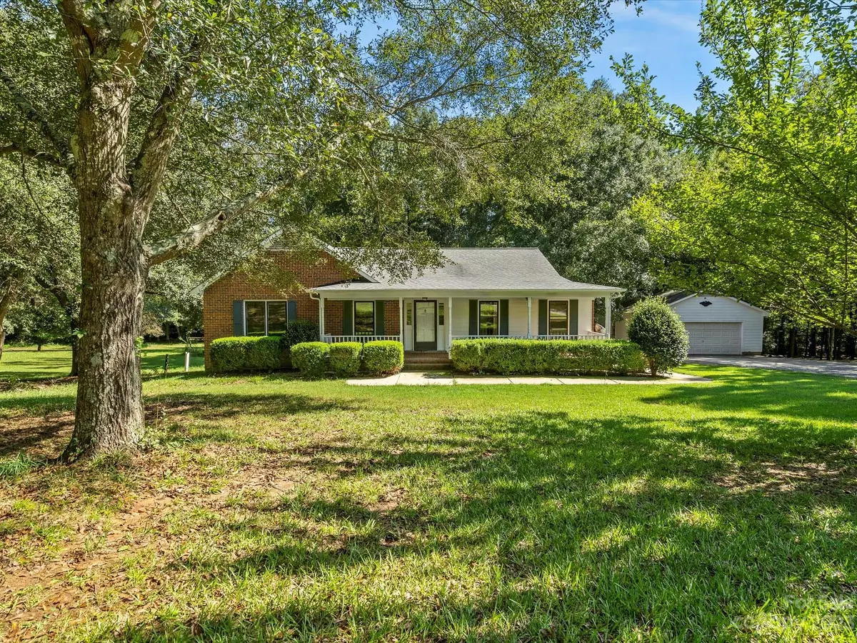 Fort Mill, SC 29715,721 Farley RD