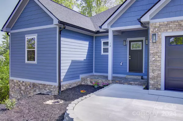 Etowah, NC 28729,13 Northern Fairway CT