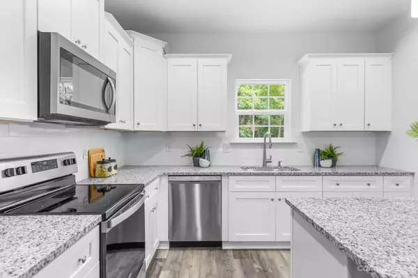 Mount Holly, NC 28120,317 Bell ST