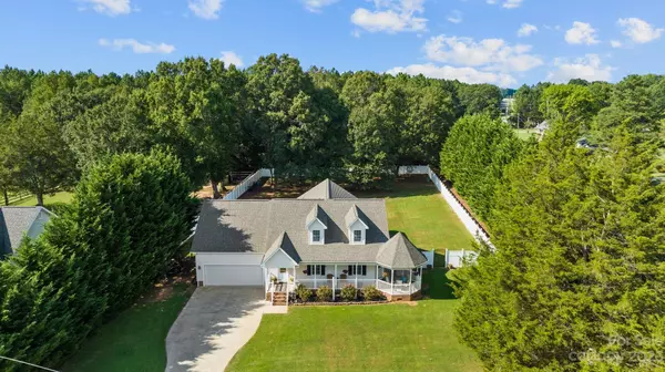 Clover, SC 29710,700 Pinehaven CIR