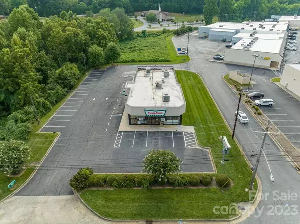 Lenoir, NC 28645,801 Blowing Rock BLVD