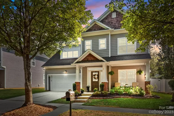19104 Coachmans TRCE, Cornelius, NC 28031