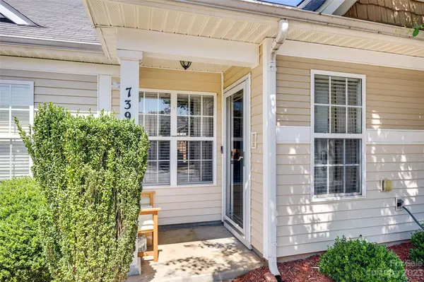 Clover, SC 29710,739 Waterfall WAY