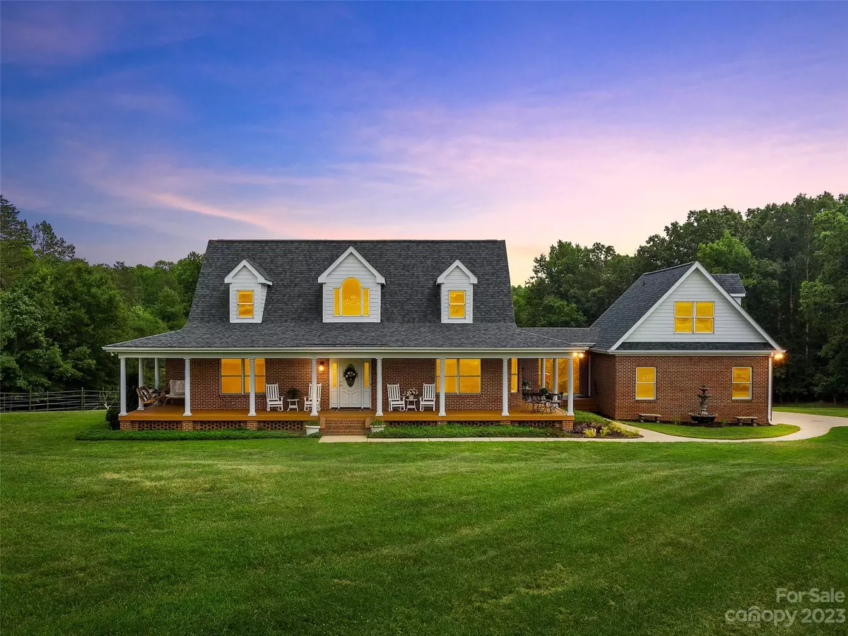 Campobello, SC 29322,190 Kelseys Mill RD