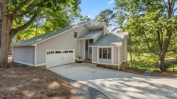 16001 Molokai DR, Tega Cay, SC 29708