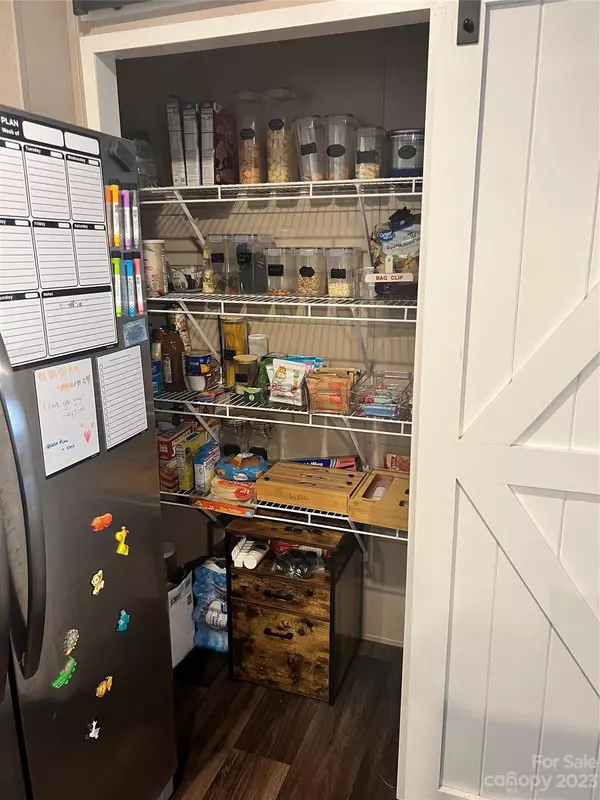 Lincolnton, NC 28092,3483 Broad River LN