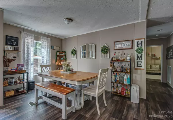 Lincolnton, NC 28092,3483 Broad River LN