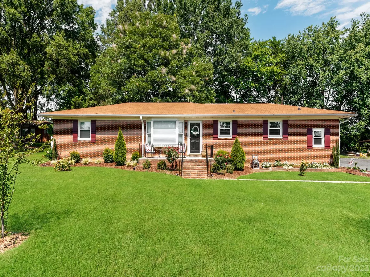 Kannapolis, NC 28083,2205 Centergrove RD