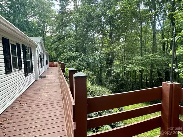 Fairview, NC 28730,71 Bear TRL